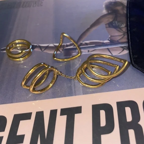 Brand new Agent Provocateur Sheba 18k gold plated rings & bag size M/L - Picture 3 of 6